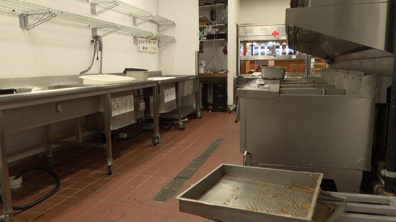 Empty Kitchen at Popeyes