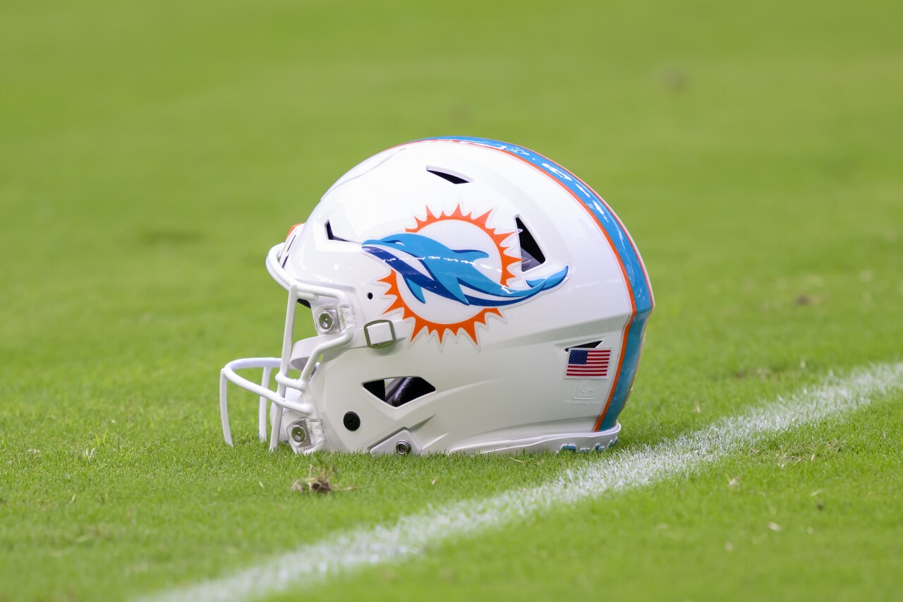 Commanders Dolphins Football