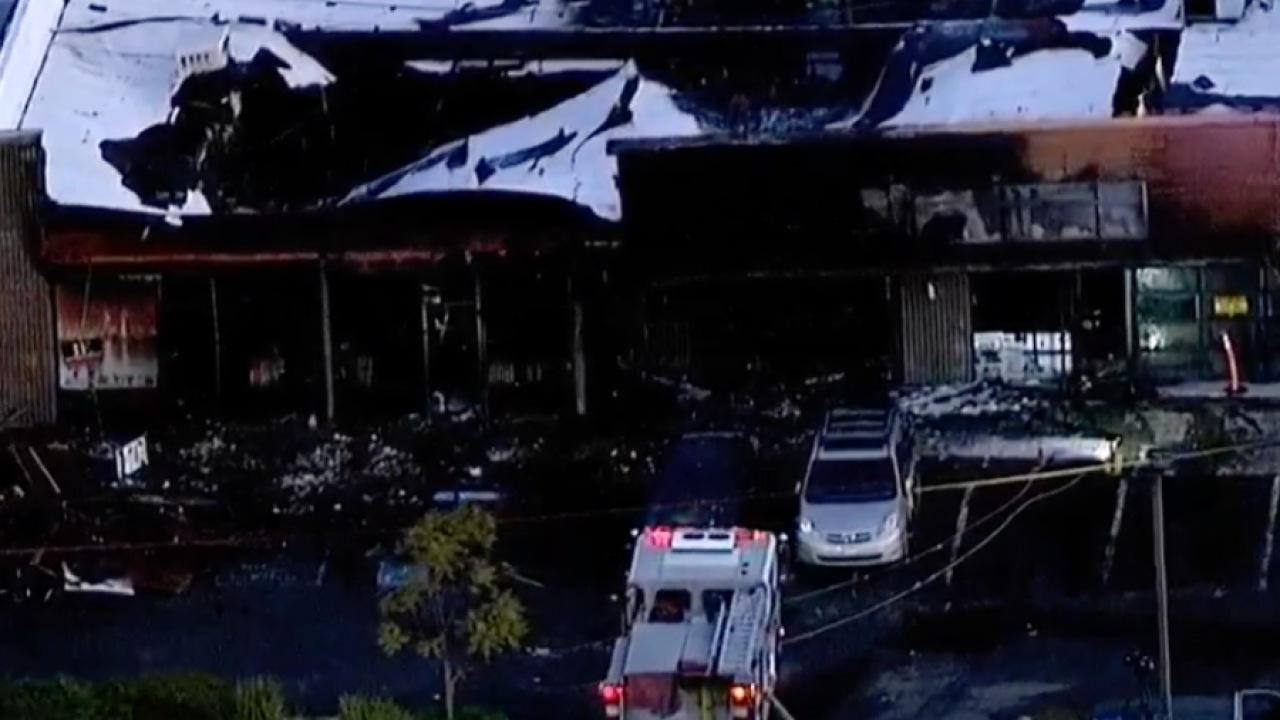 Spring Valley Fire Fire destroys businesses at Spring Valley strip mall