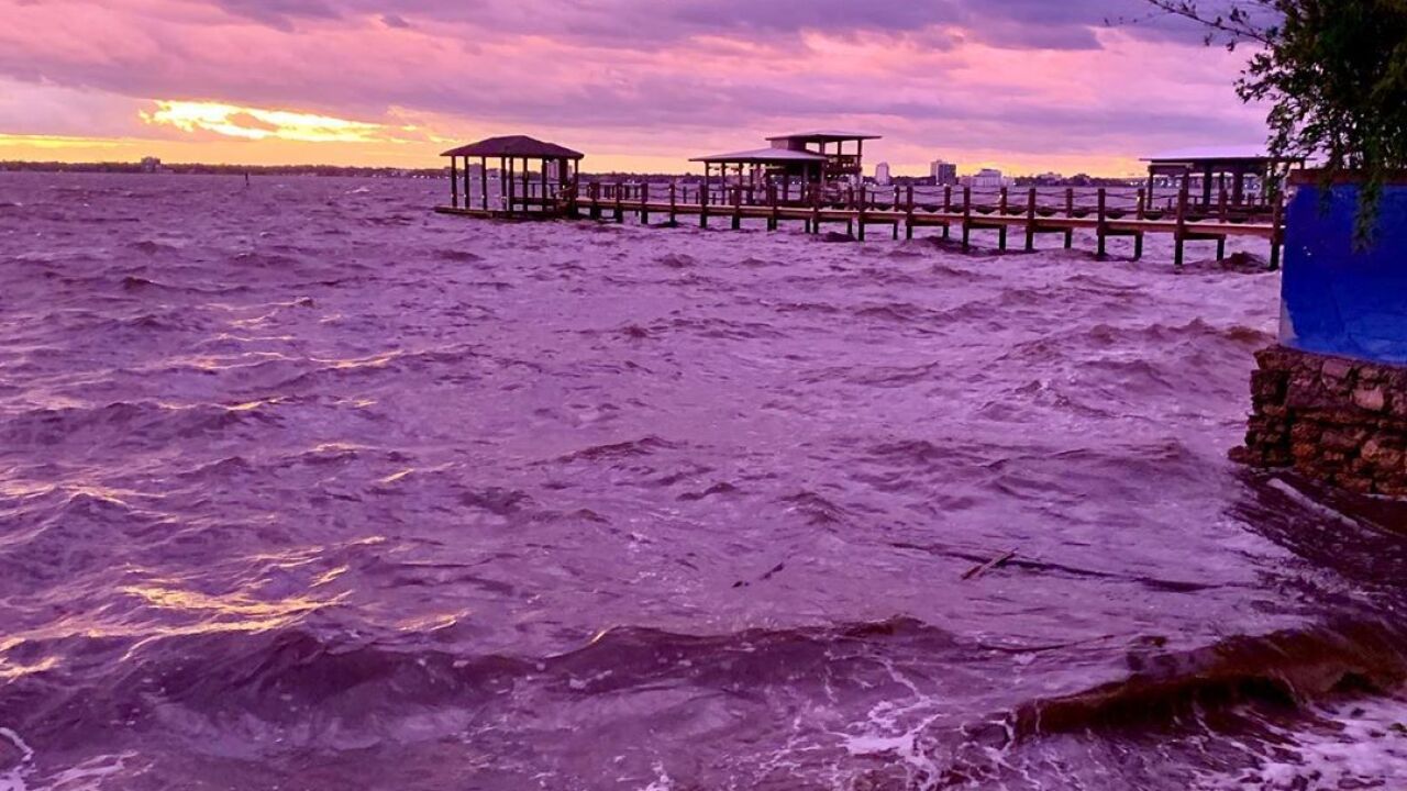Hurricane Dorian Turns Florida Skies Stunning Shades Of Purple Hurricane Dorian Turns Florida Skies Stunning Shades Of Purple