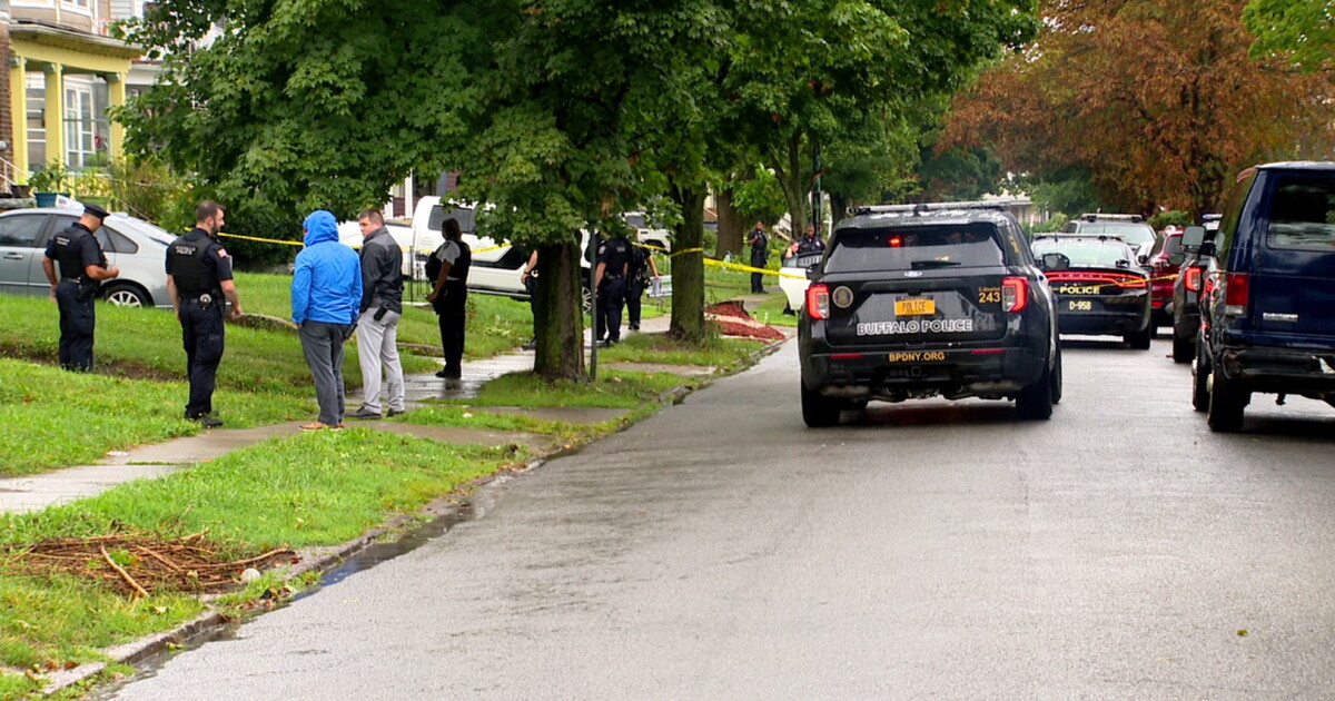Arrest made as Buffalo police investigate shooting on Oxford Avenue