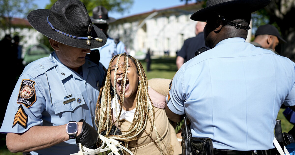 Hundreds arrested across US campuses as pro-Palestinian protesters clash with police - Vimarsana News