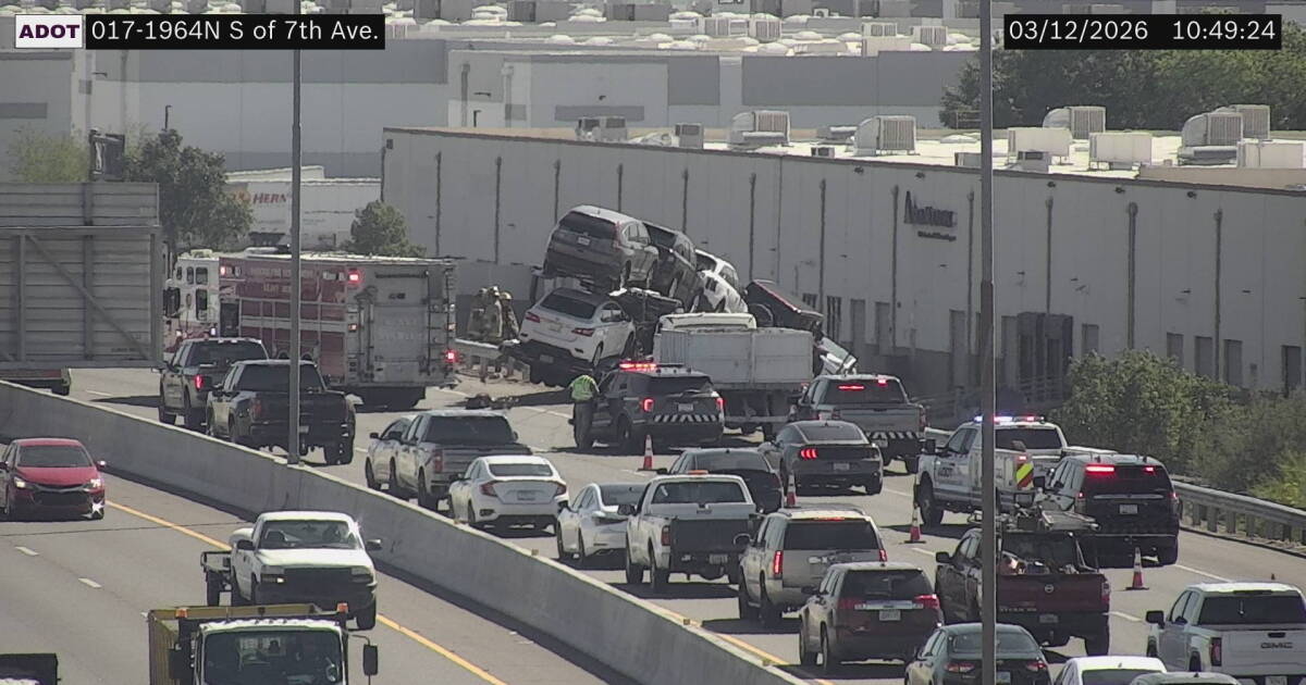 Car hauler, pickup truck involved in crash along I-17 near 7th Street