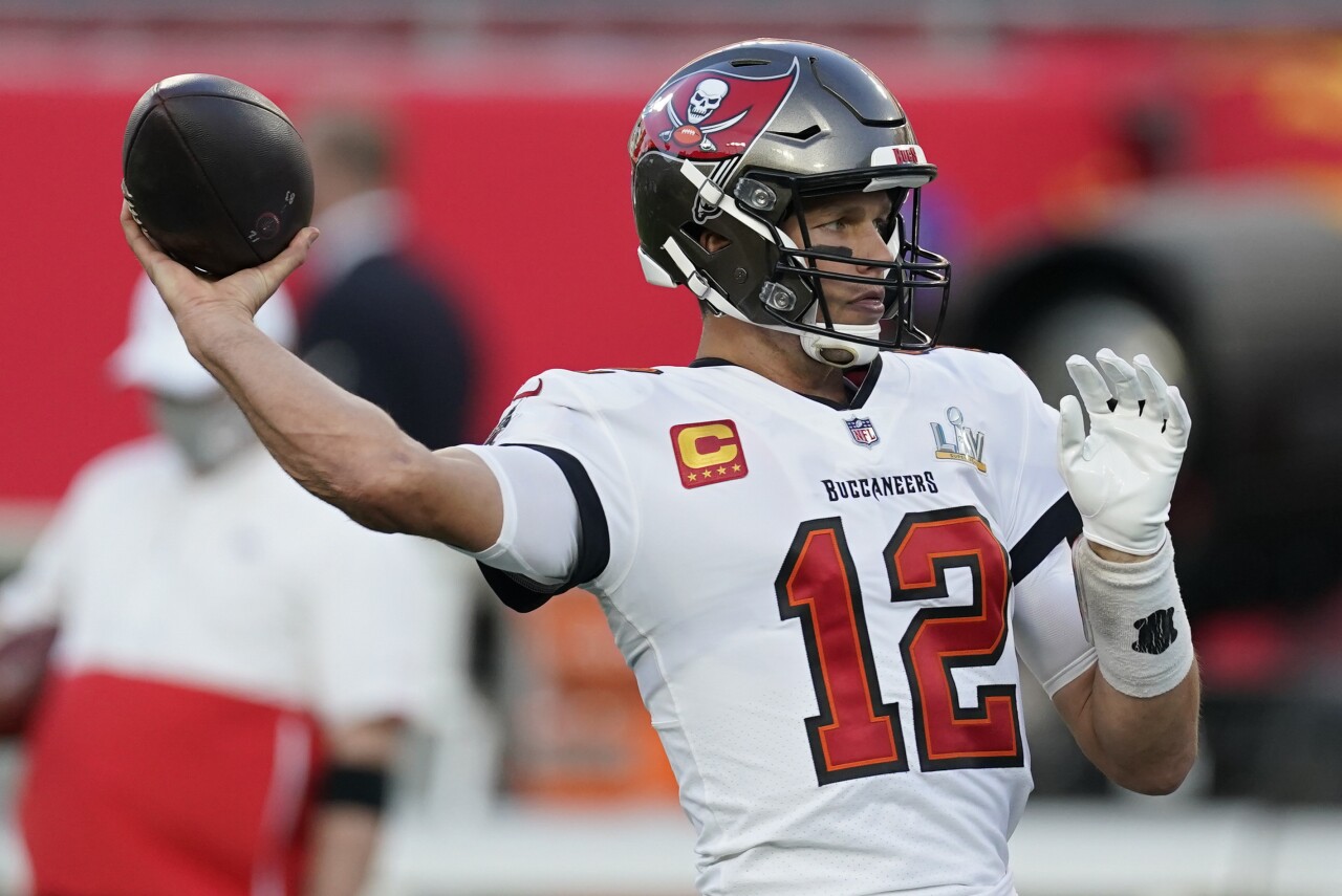super bowl lv-Chiefs Buccaneers Super Bowl Football- ap photo