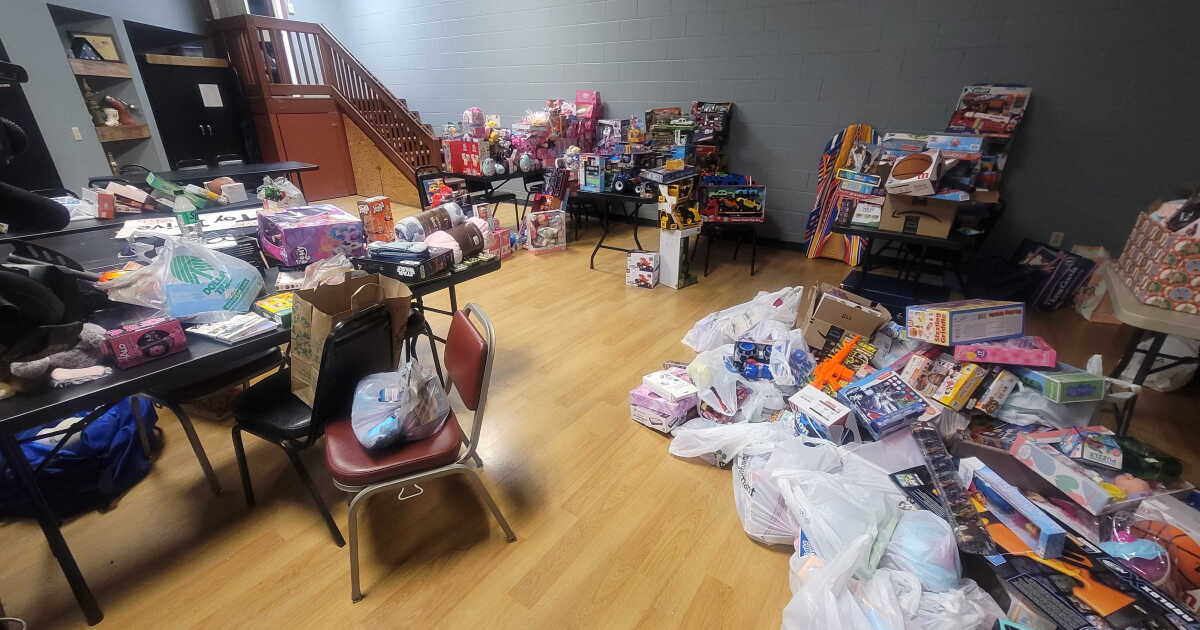 Donations to Clark County Firefighters toy drive are down 75% ahead of Christmas - Vimarsana News