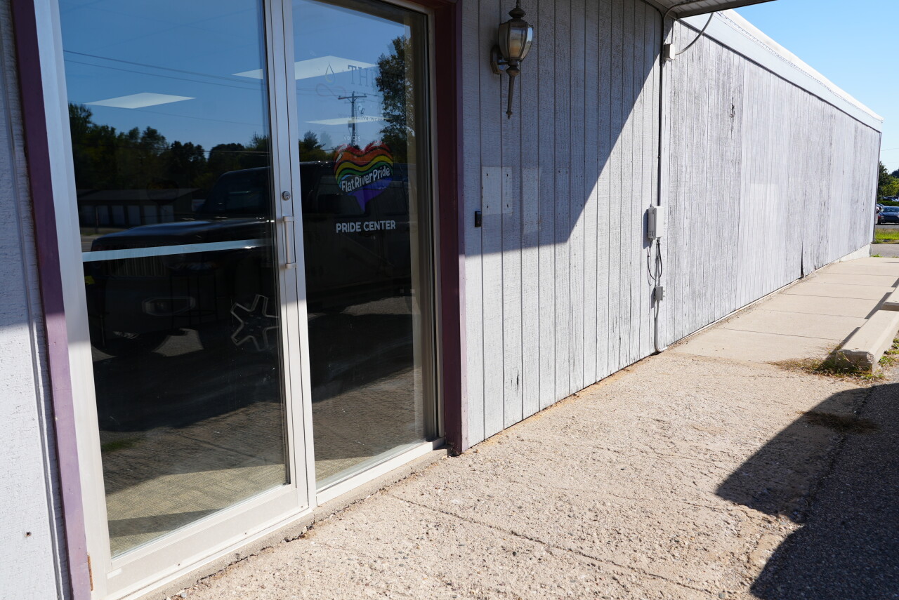 OUTSIDE CENTER.