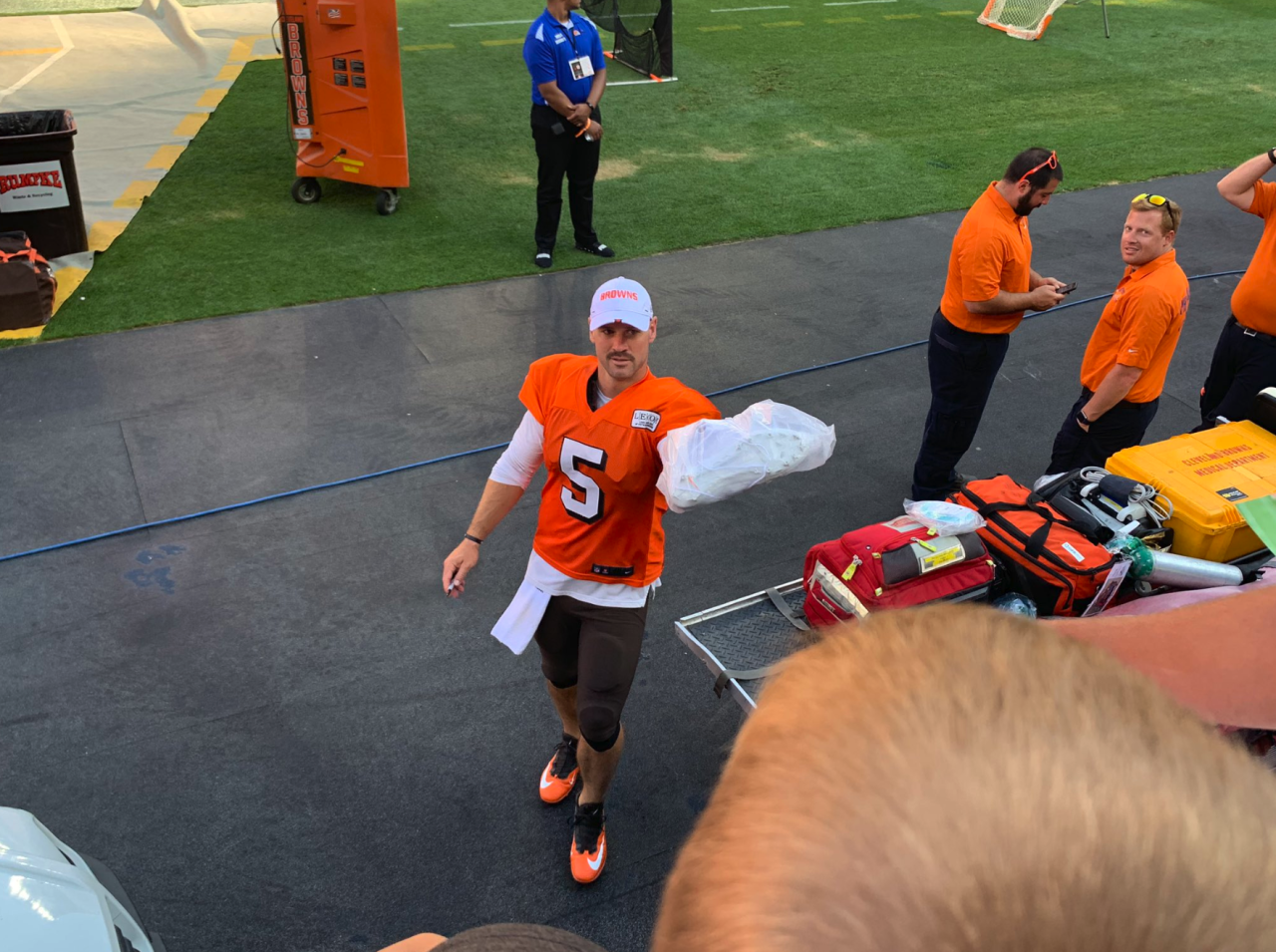 Drew Stanton gives boys signed OBJ cleats