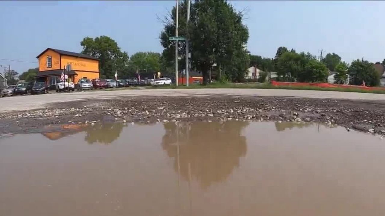 Giant Pothole Indy.jpg