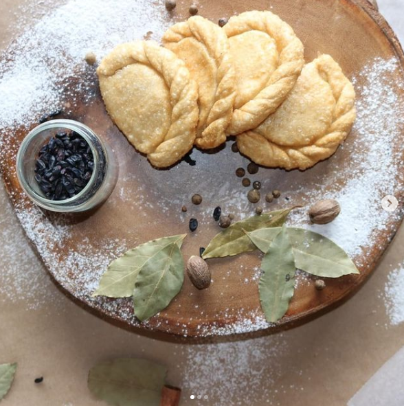 Screen Shot 2021-10-06 at 12.32.51 PM.png