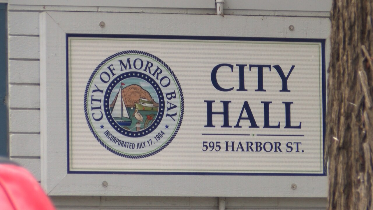 Morro Bay City Council approves new flag ordinance