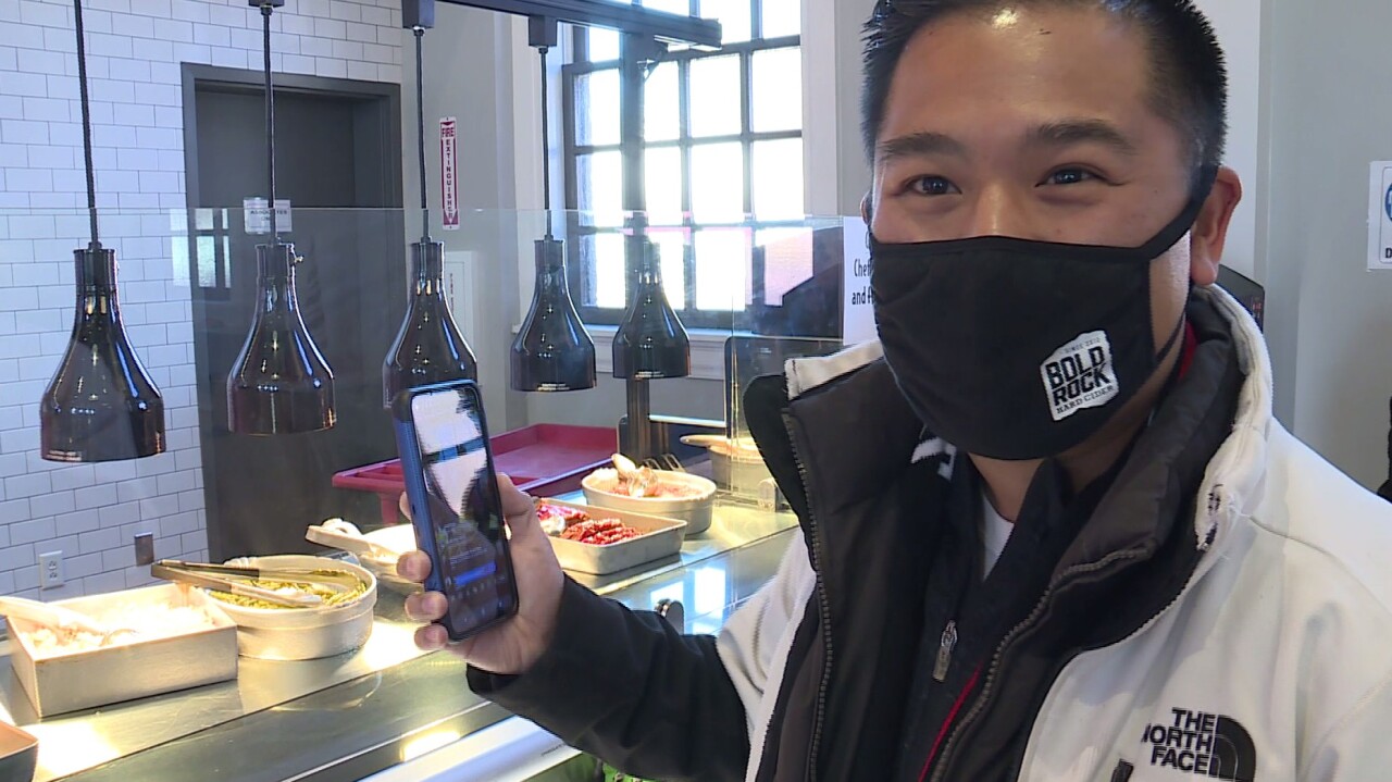 Ukrops fan 03 - Copy.jpg