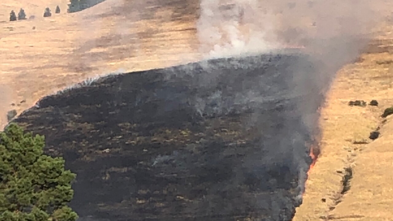 Crews responding to fire on Mount Sentinel