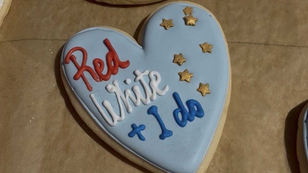 Taylor and Travis wedding cookies