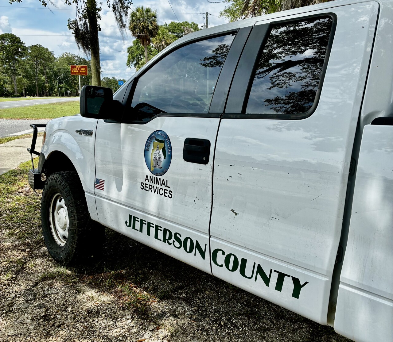 Jefferson County reviews animal control ordinance