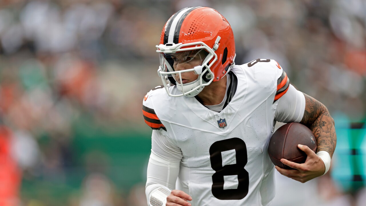 Browns QB Dillon Gabriel up for Rookie of the Week Award for Week 10