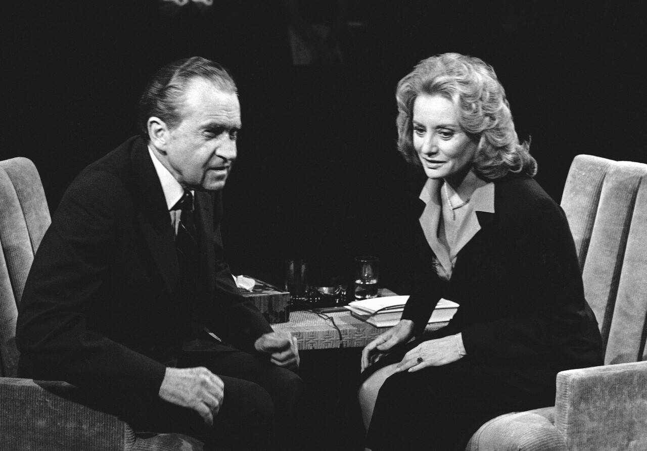 Barbara Walters interviews Richard Nixon in 1980