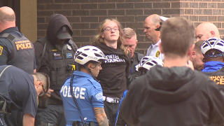 Judge bars Kroger protesters from headquarters but allows sidewalk demonstrations