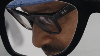 Partnership gifts Ray-Ban Meta Glasses to blind veterans in Detroit, offering a new sense of independence