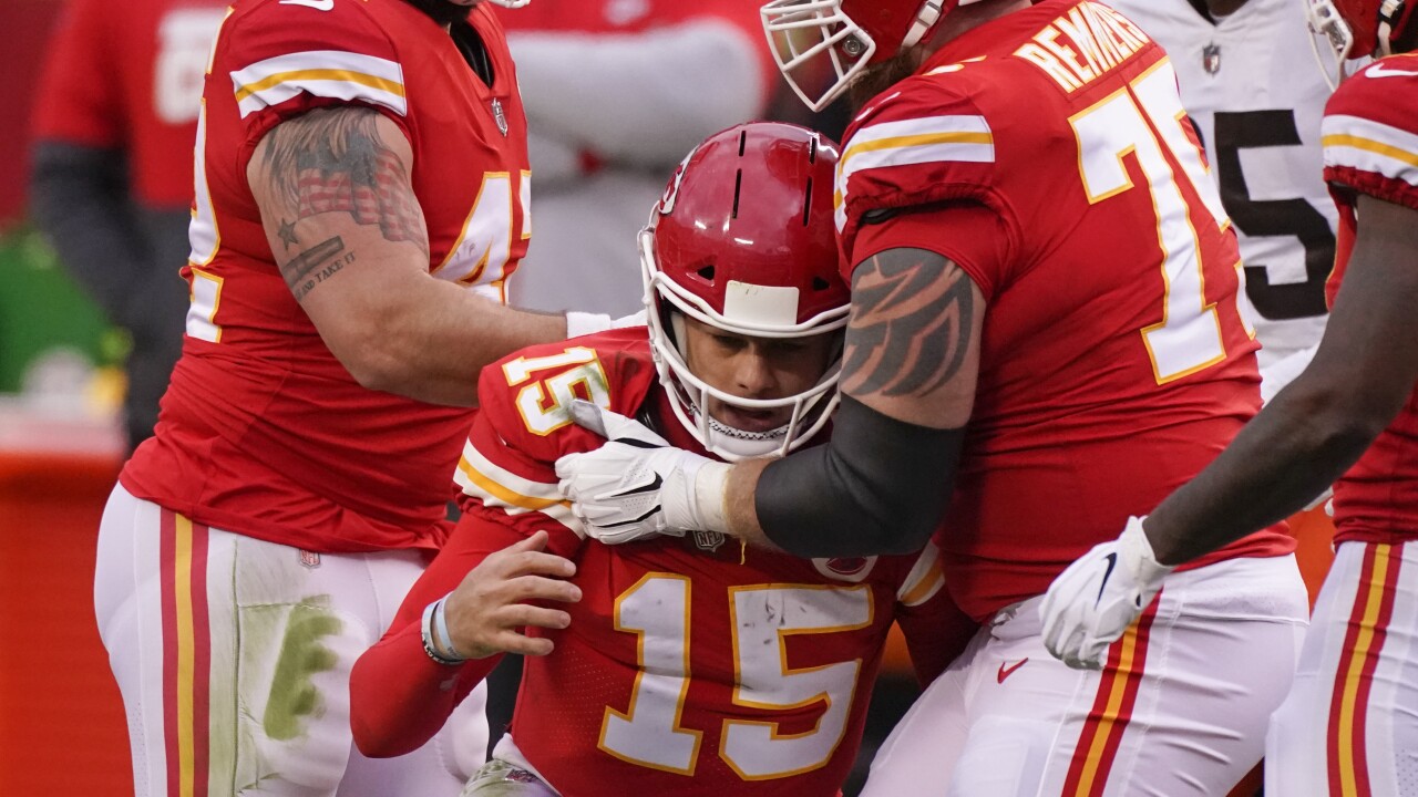 Chiefs game day Kansas City survives, advances vs. Browns