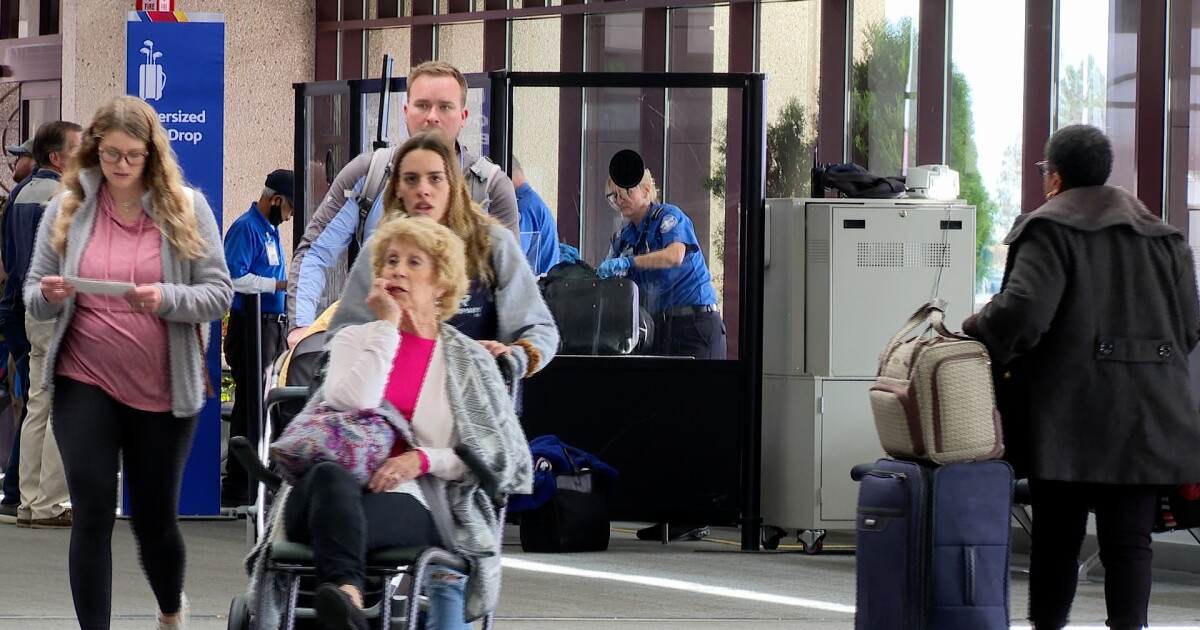 Colorado Springs airport expands to keep costs low for more flyers - Vimarsana News