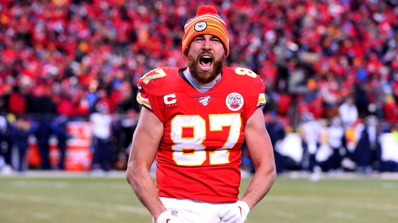 Machine Gun Kelly offers Travis Kelce $500,000 to play for the Cleveland Browns