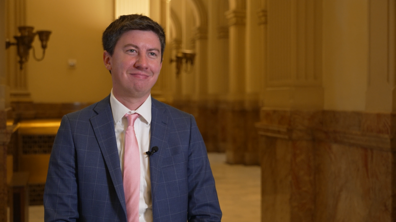 Sen. William Lindstedt.png