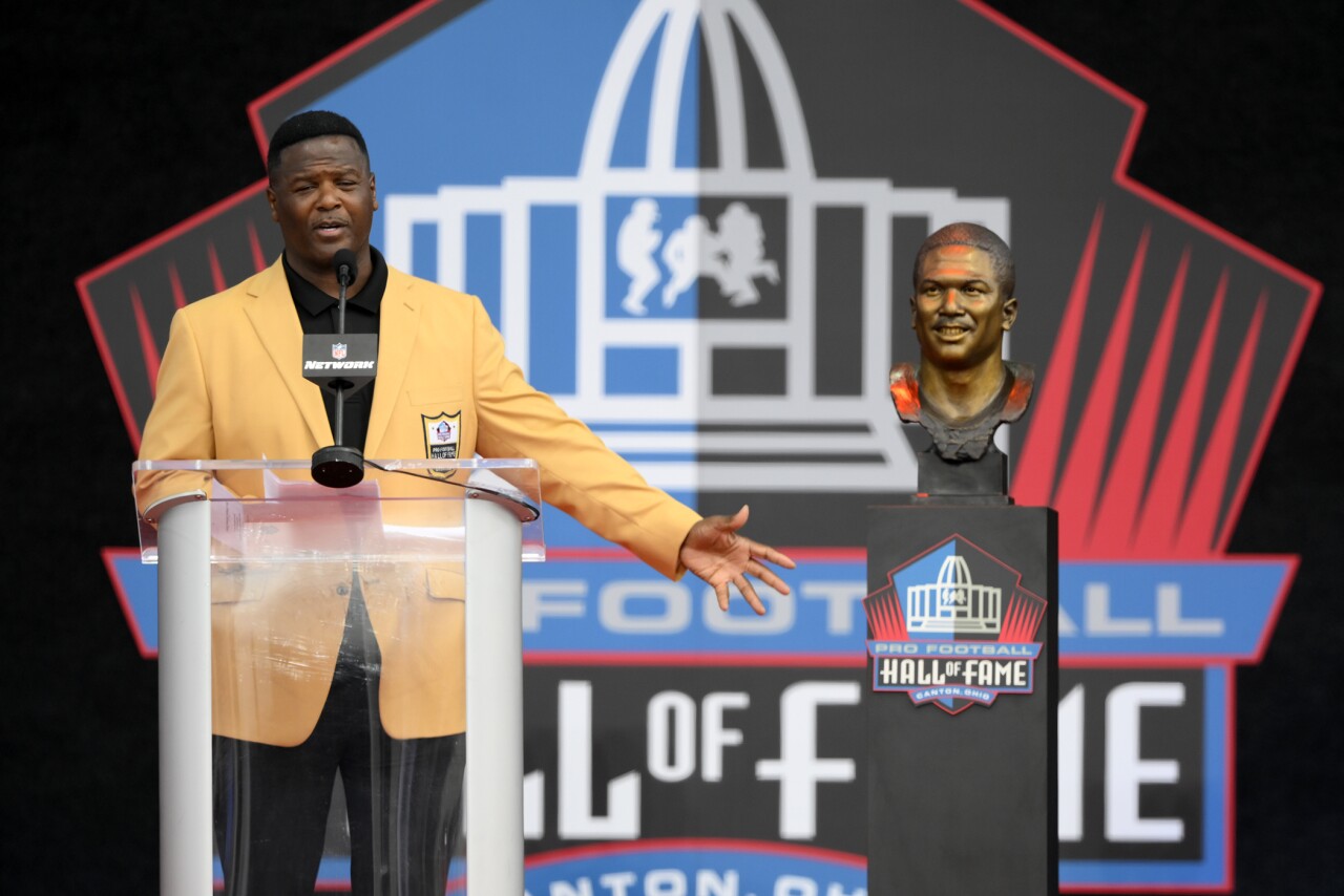 LeRoy Butler speaks during induction ceremony at Pro Football Hall of Fame, Aug. 6, 2022
