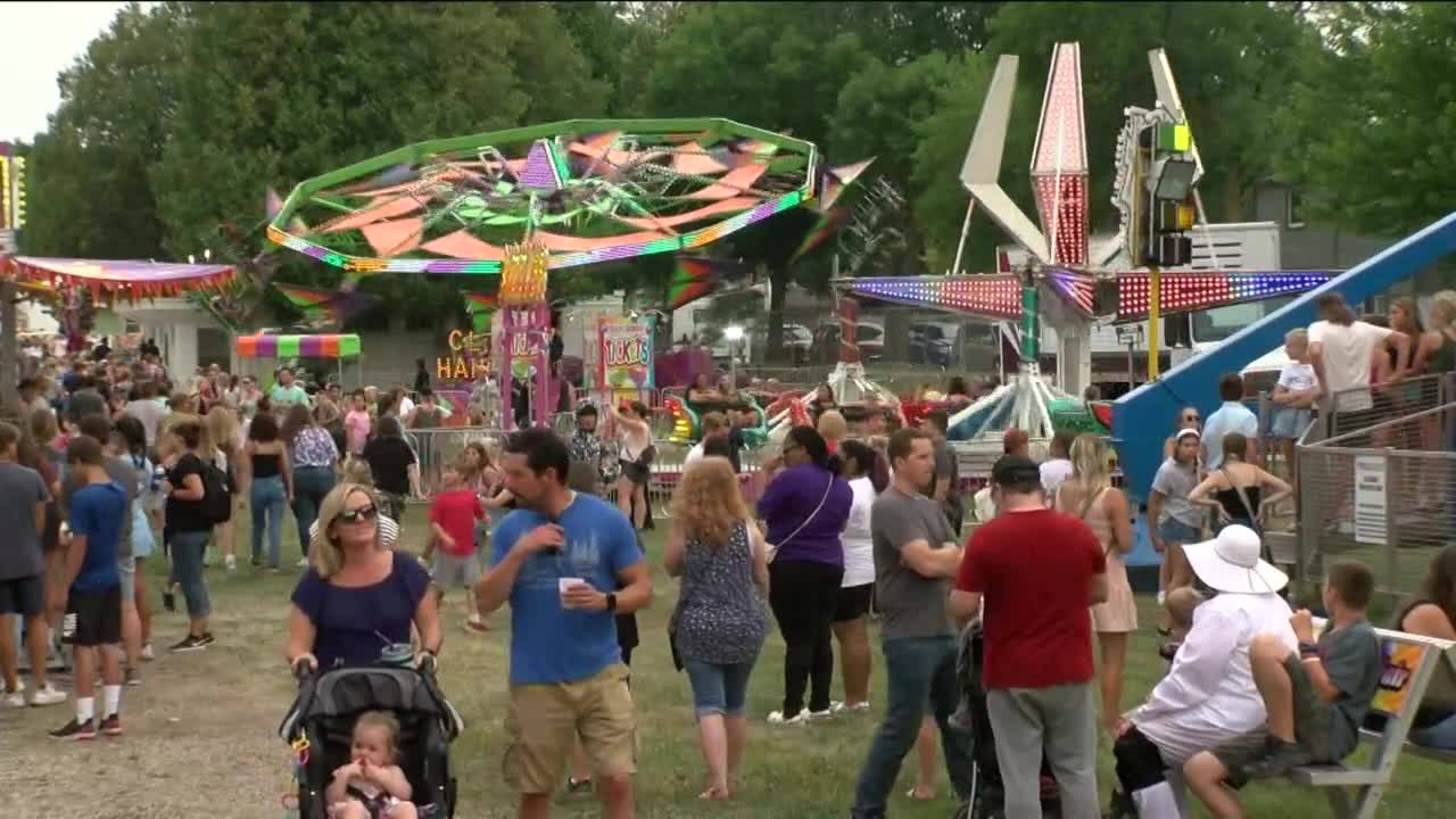 Ozaukee County Fair contends with severe weather threat on opening night Ozaukee County Fair contends with severe weather threat on opening night