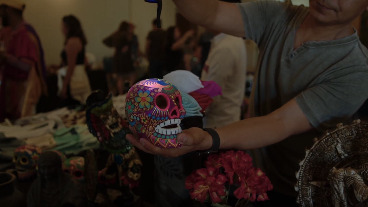 You can take a little piece of Oaxaca to your home; vendors with Mexican art and crafts will be on site at the festival.