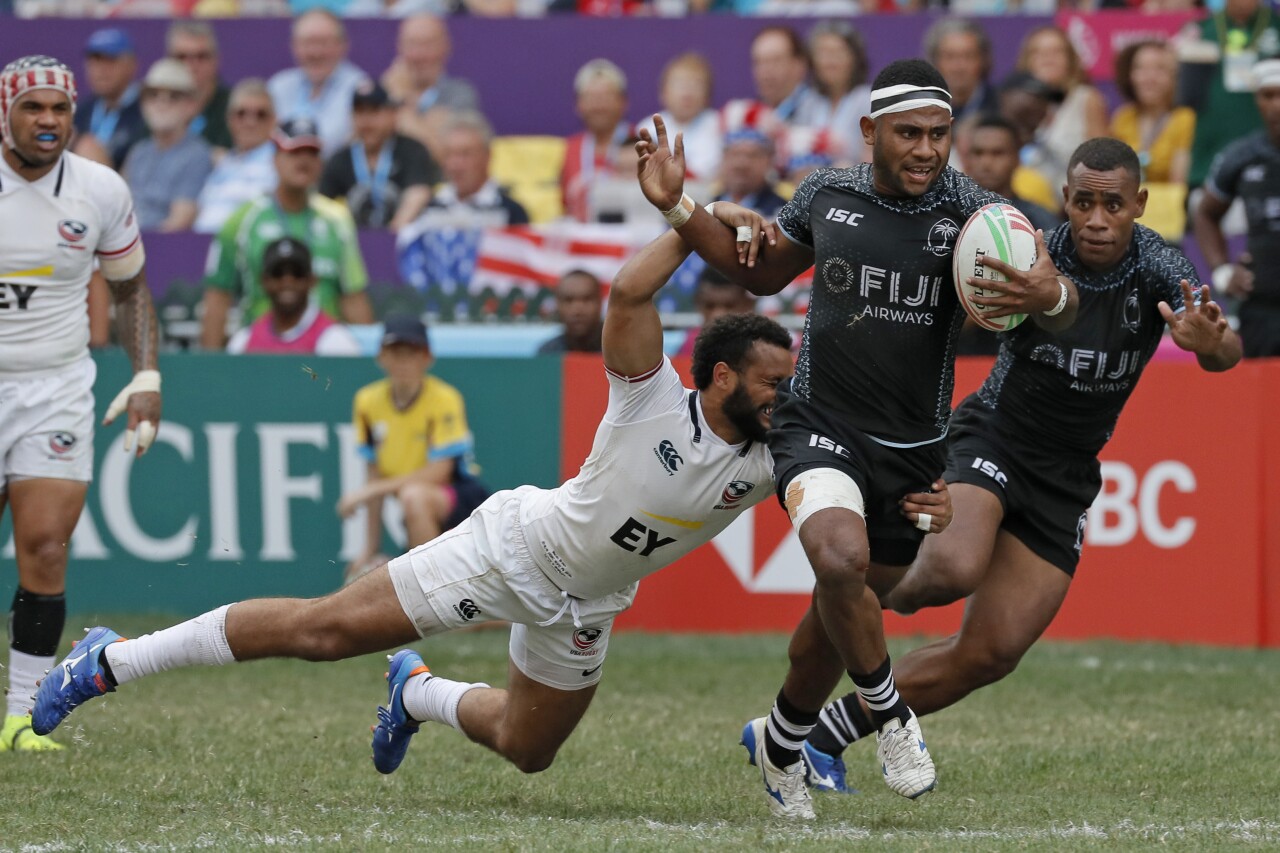 Vilimoni Botitu, Maceo Brown