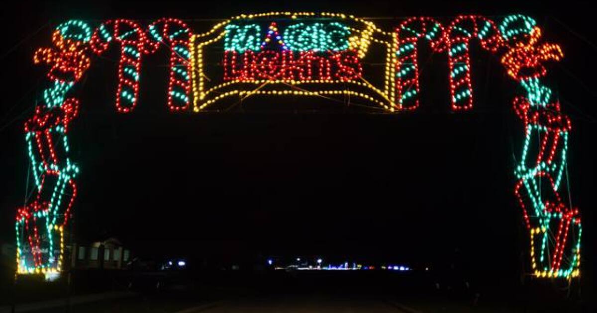 Magic Of Lights Returns To Cuyahoga County Fairgrounds Christmas Lights Display Berea Fairgrounds 2021