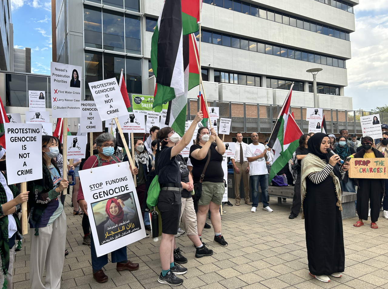 Rally in front of 15th District Court