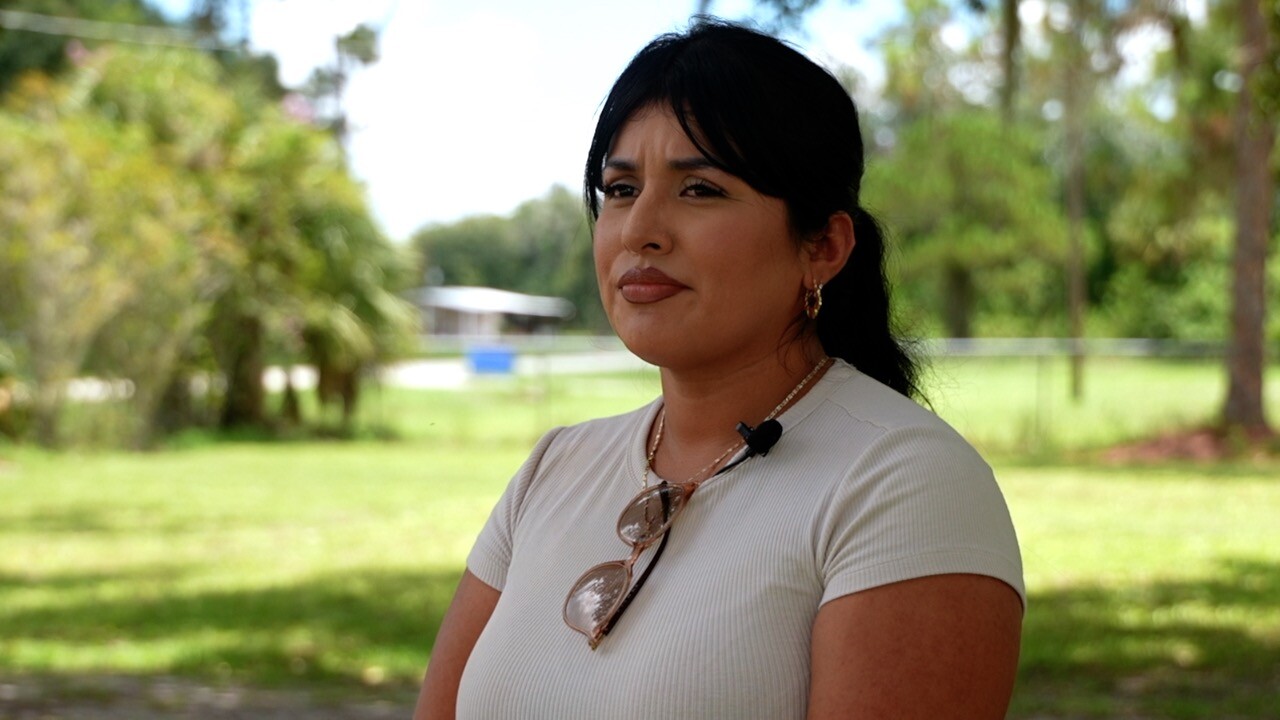 Selina Barron, Eduardo Escobedo's aunt.