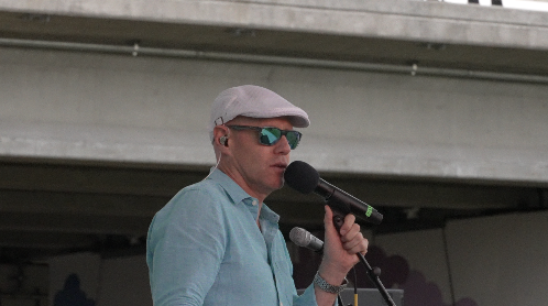 John Roberts is happy to play at the festival with his band, John Roberts y Pan Blanco.