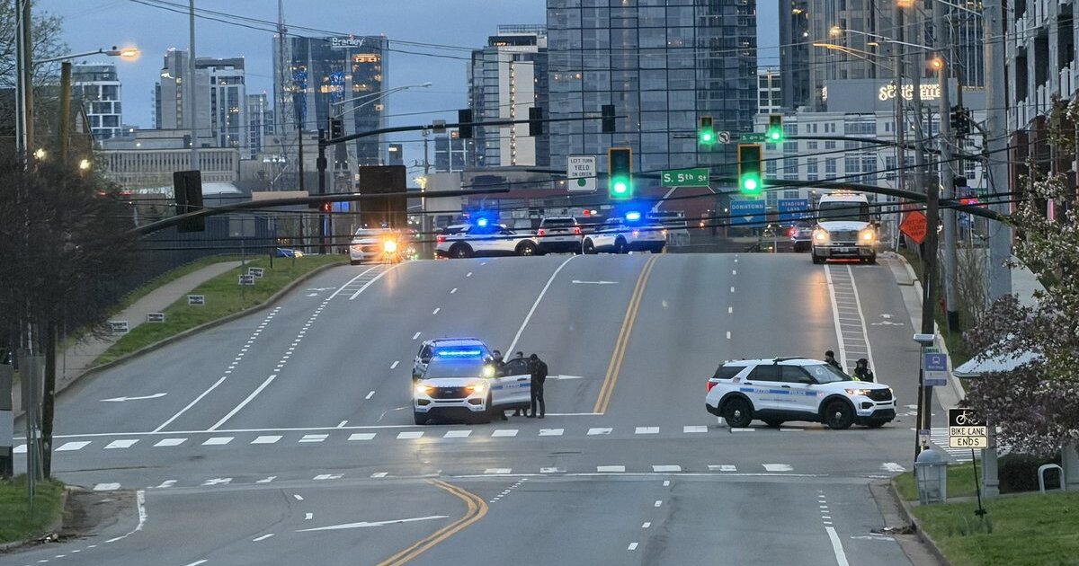 Suspect taken into custody following barricade situation in East Nashville