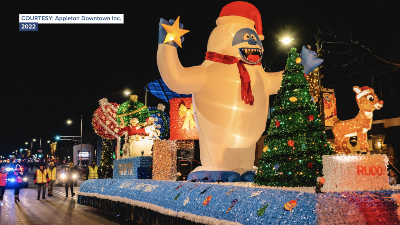 Appleton's Christmas parade is a glittering tradition lighting up