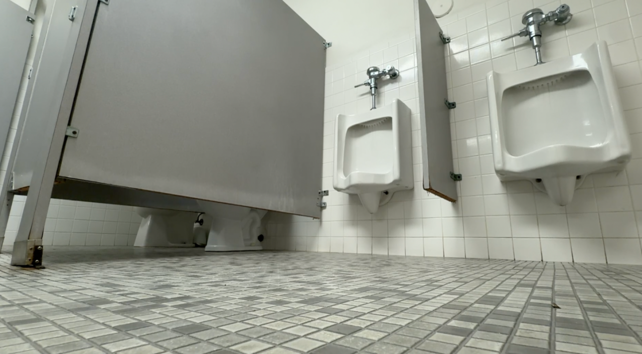Delray Beach 55-and-over community wants pool restroom renovations but says permitting rules don't make sense
