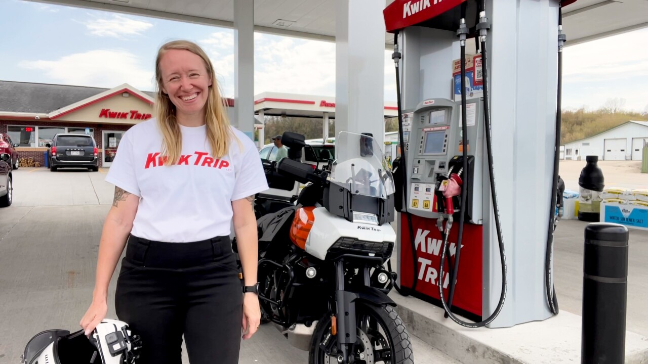 Kwik Trip Moto Takeover_whit meza 8.jpg
