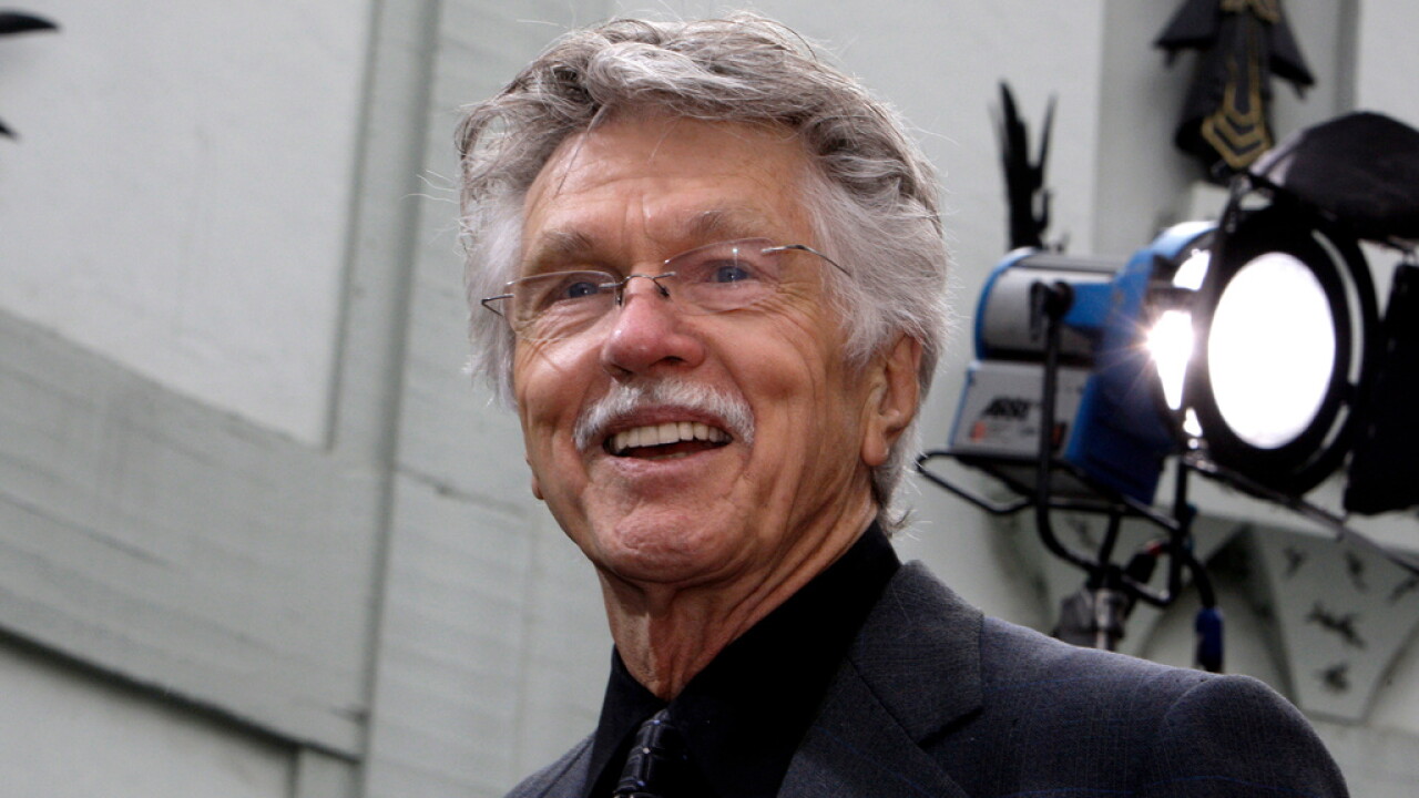 People - Tom Skerritt
