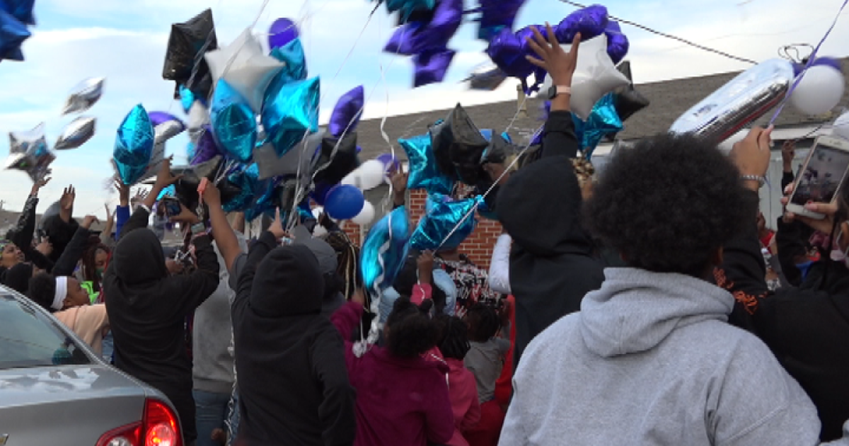 'Senseless violence': Friends & family hold balloon release vigil for ...