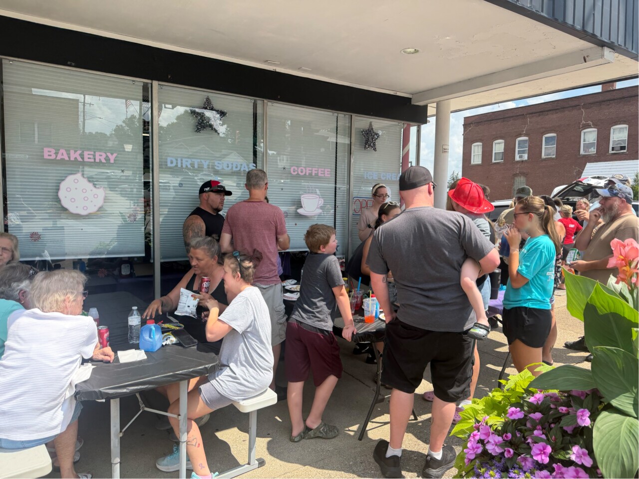 Cookout and fundraiser for two families in Rittman
