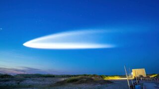 SpaceX rocket lights up early morning sky above Hampton Roads 