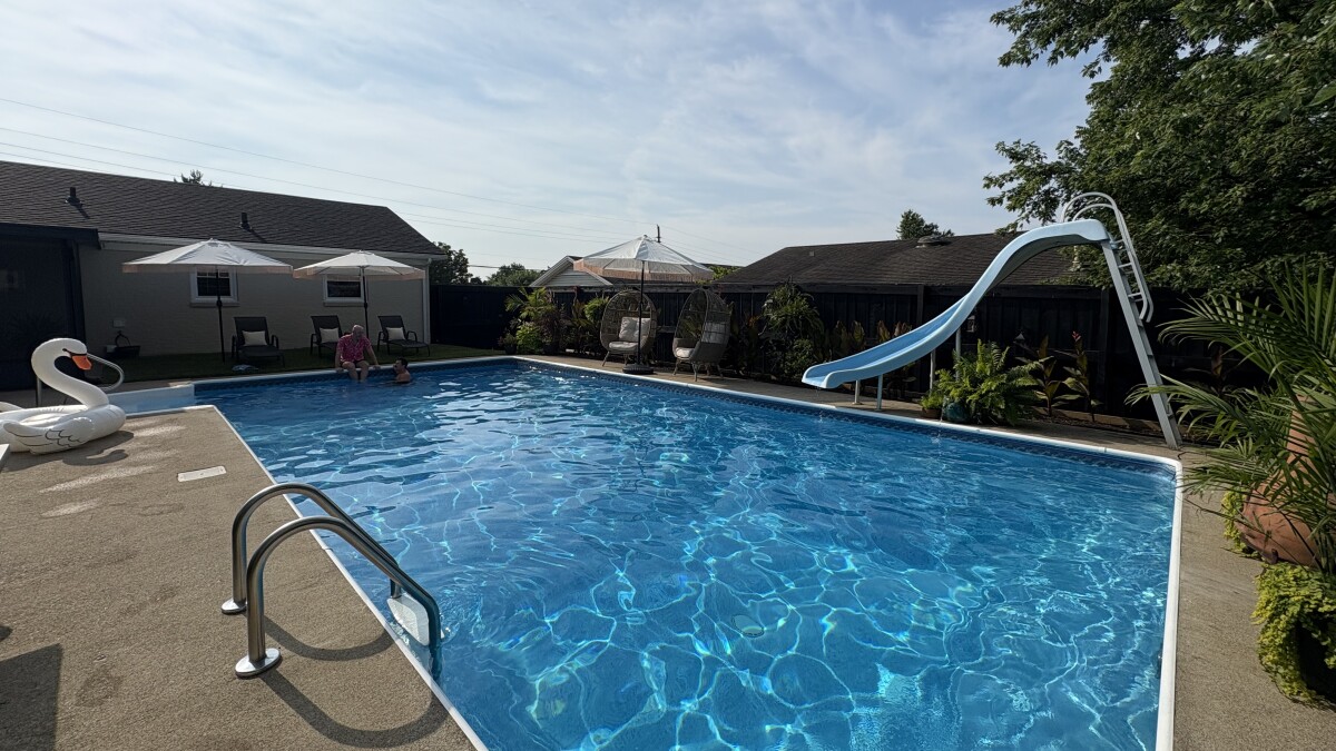 Kentucky homeowners make a splash with pool rental side hustle