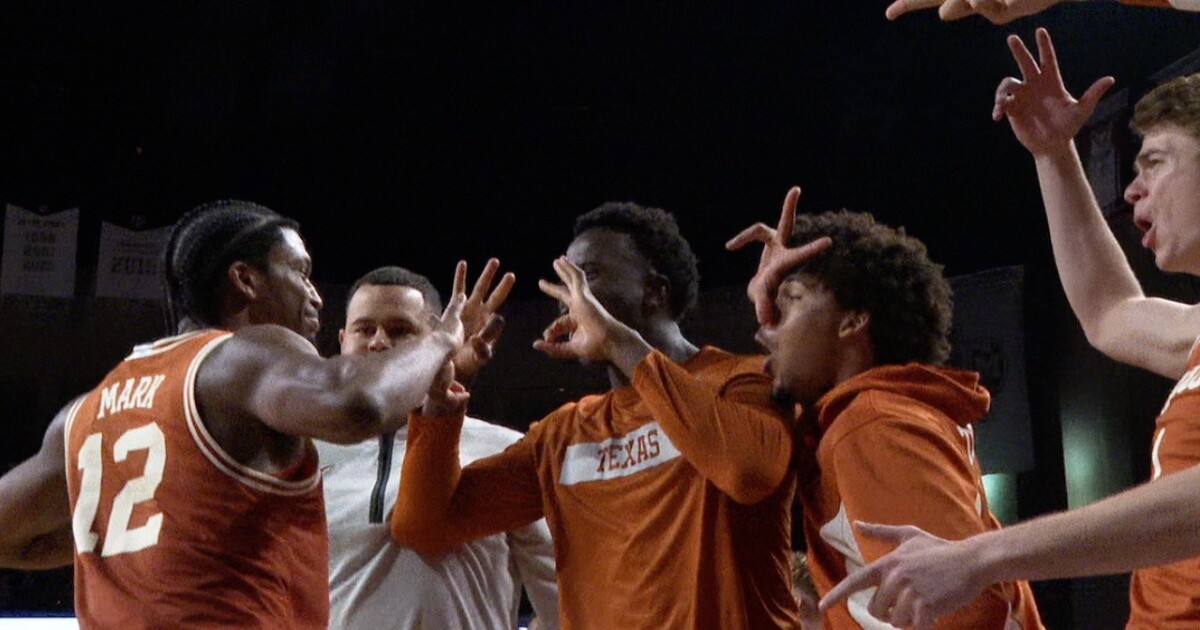 Texas A&M men's basketball falls at home to Longhorns 76-70