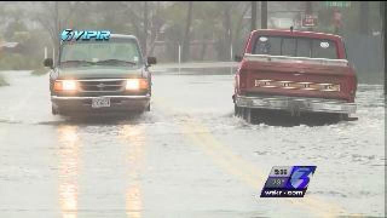 Team Coverage: Roads flood in Poquoson
