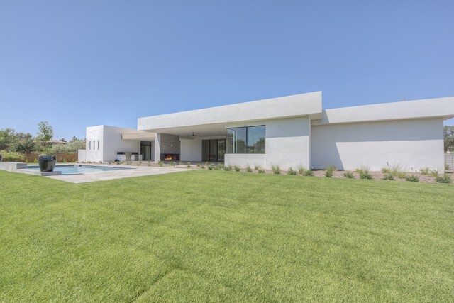 PHOTOS: Devin Booker's new $3.2 million home in Paradise Valley