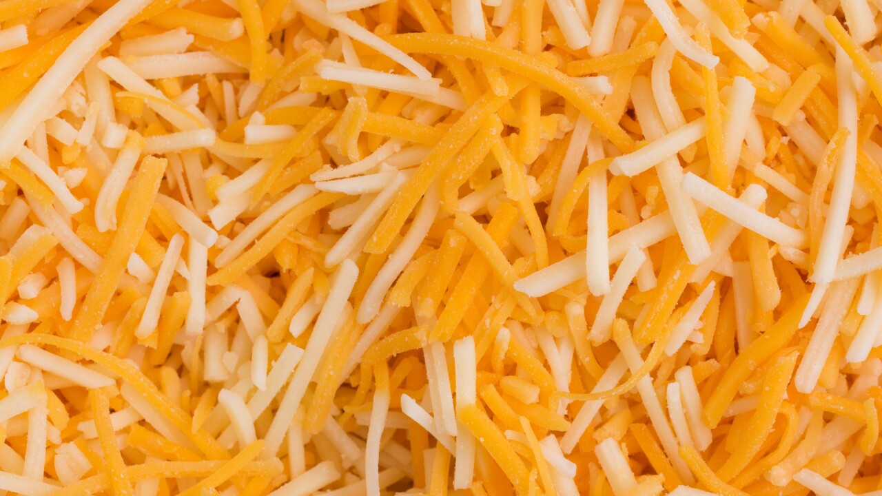 Close,View,Of,A,Shredded,White,Cheddar,,Sharp,Cheddar,And