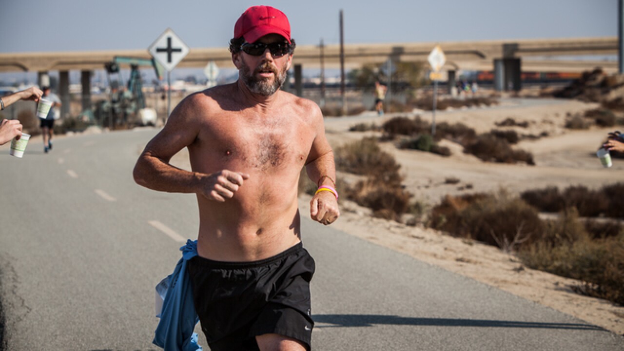 Photos: Bakersfield Marathon Mile 10 and Mile 23