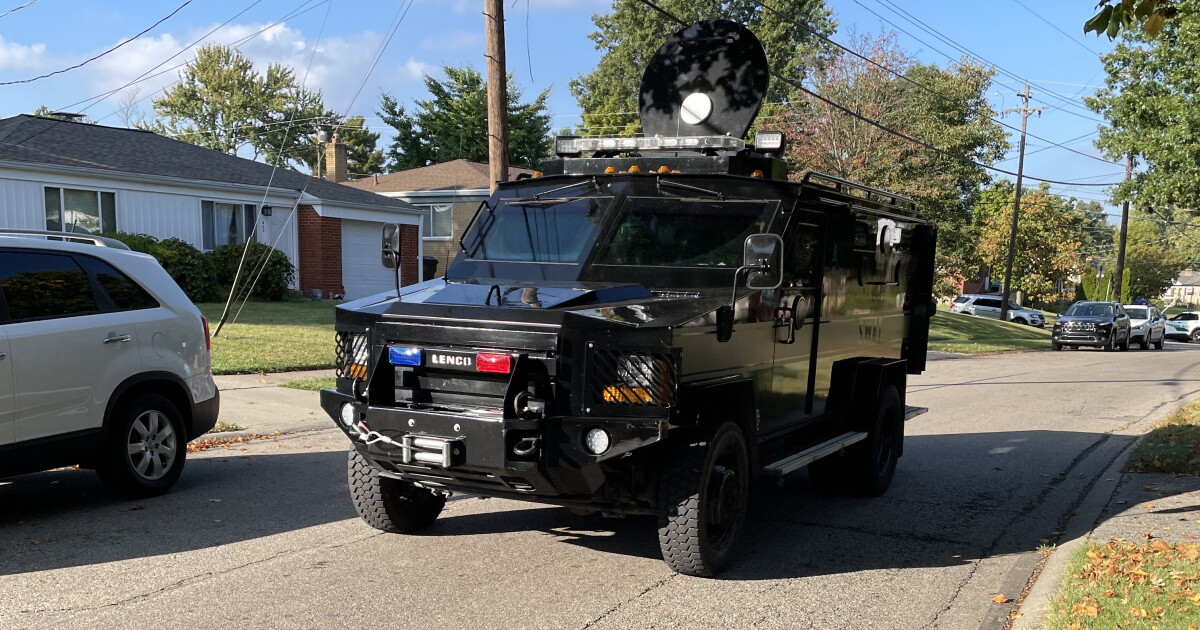Suspect taken into custody after SWAT situation in Delhi Township