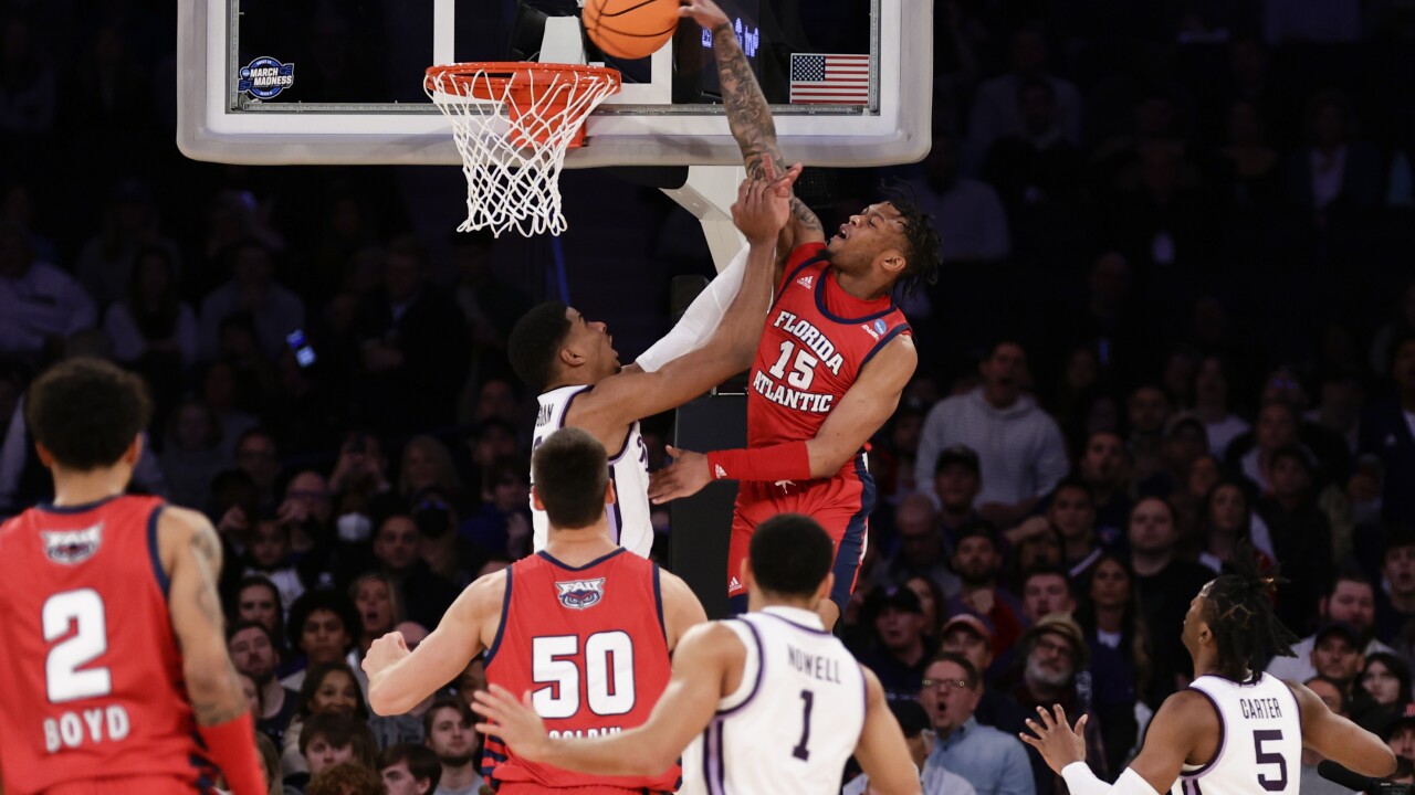 Florida Atlantic University Basketball Team Florida Atlantic University Basketball Team